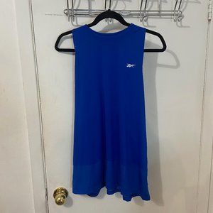 REEBOK SLEEVELESS WORKOUT TOP